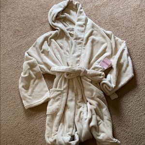 NWT beautiful robe summer & Rose